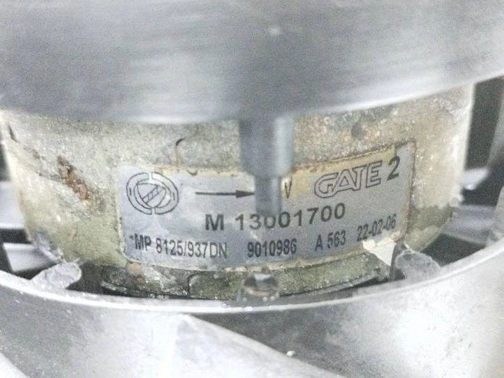 Ventilador motor FIAT STILO 192 13001700 1.9 diésel 85kw 2006 22691748 Foto 2 de 4