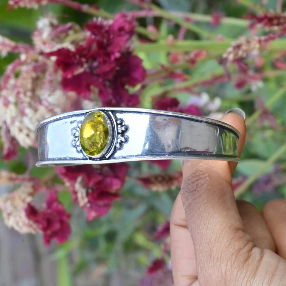 Faceted Peridot Gemstone Bangle 925 Sterling Silver Bracelet For Casual Occasion - Image 4 of 4