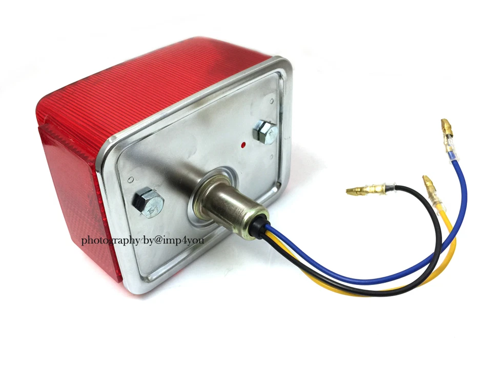 Taillight Tail Brake lamp For Yamaha XT600E XT250 XT225 XT350 XT600 12V  Foto 4 de 4