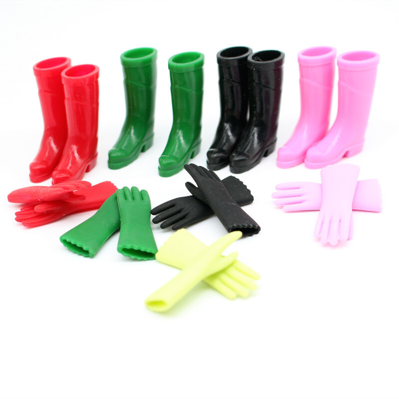 Cute Miniature Dollhouse Garden Accessories Set - Tiny Rubber Boots, Plants, Doormat & Broom For 1/12 Scale