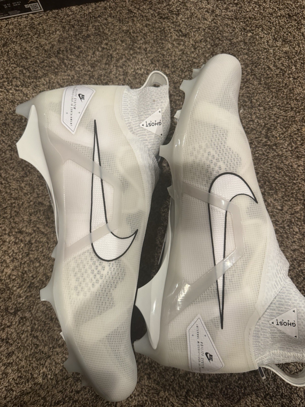 Nike Alpha Menace Elite 3 Men's Football Cleats Platinum Size 15 thumbnail 2