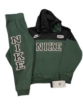 NWT NIKE BOY'S 2 pc SET GREEN FLEECE HOODIE  JOGGERS SWEATPANTS 6 MEDIUM
