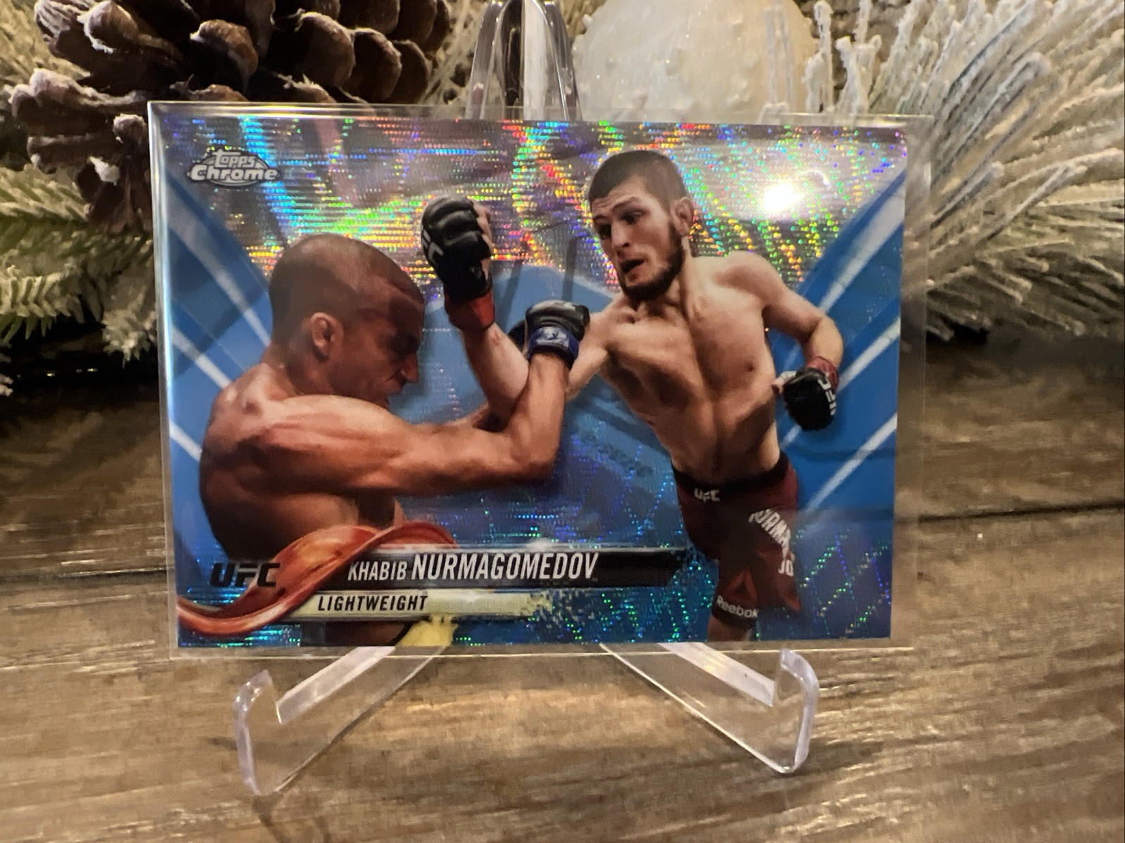 2018 Topps Chrome UFC Blue Wave Refractor /75 Khabib Nurmagomedov #15