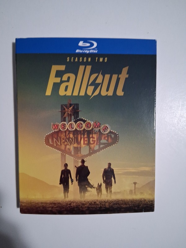 FALLOUT SEASON TWO BLU-RAY WITH SLIPCOVER, LOT D4,