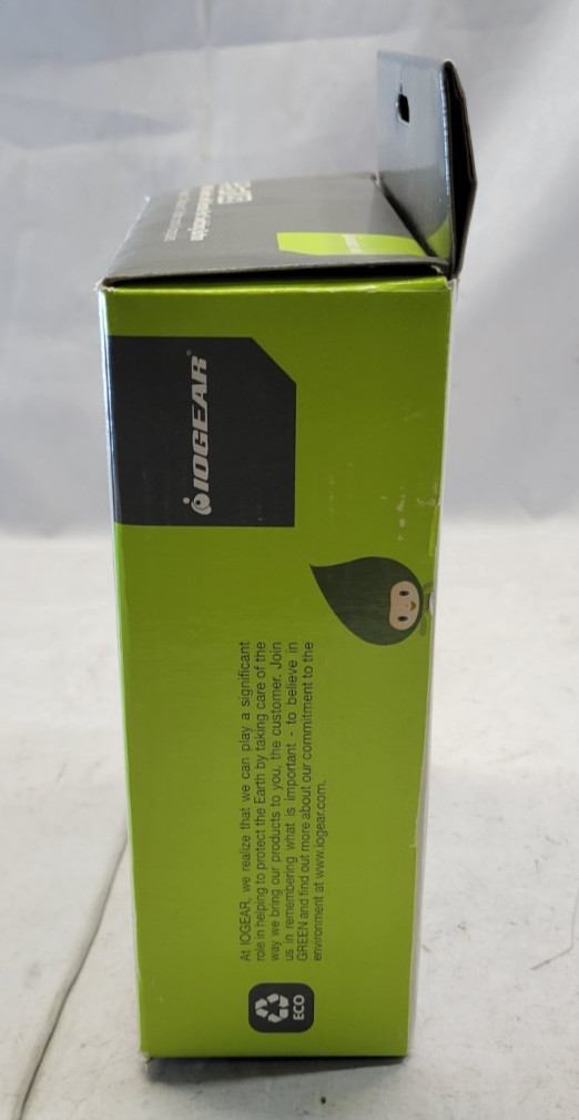 NEW - IOGEAR 4-Port USB KVM Switch - GCS24U - OPEN BOX