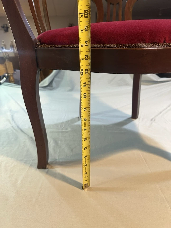 Queen Anne Style Arm Chair. It’s Solid And Has A Beautiful Design - Image 2 of 4