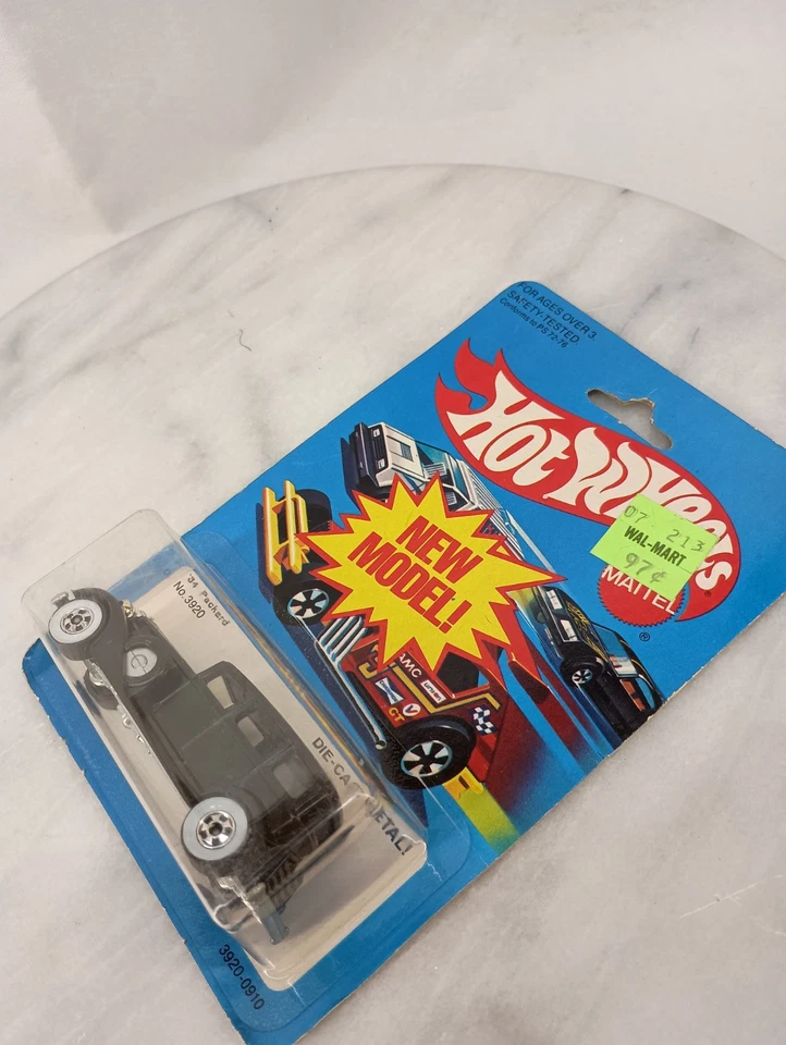 Neumáticos de pared Hot Wheels Black '34 Packard 3920 1981 blancos Foto 2 de 3