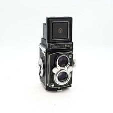Yashica-Mat Twin Lens Camera 80mm f3.5 Yashinon 6x6 1-1/500 1958 TLR Read 531