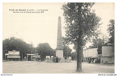 ATGP4-0317-91 - FORET DE SENART - La pyramide - Rendez-vous de chasse sous lou