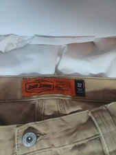 Jesse James  Work Shorts. As U Can See There Is A Few Black Stains. Size 32