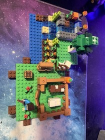 LEGO Minecraft: The Farm (21114)