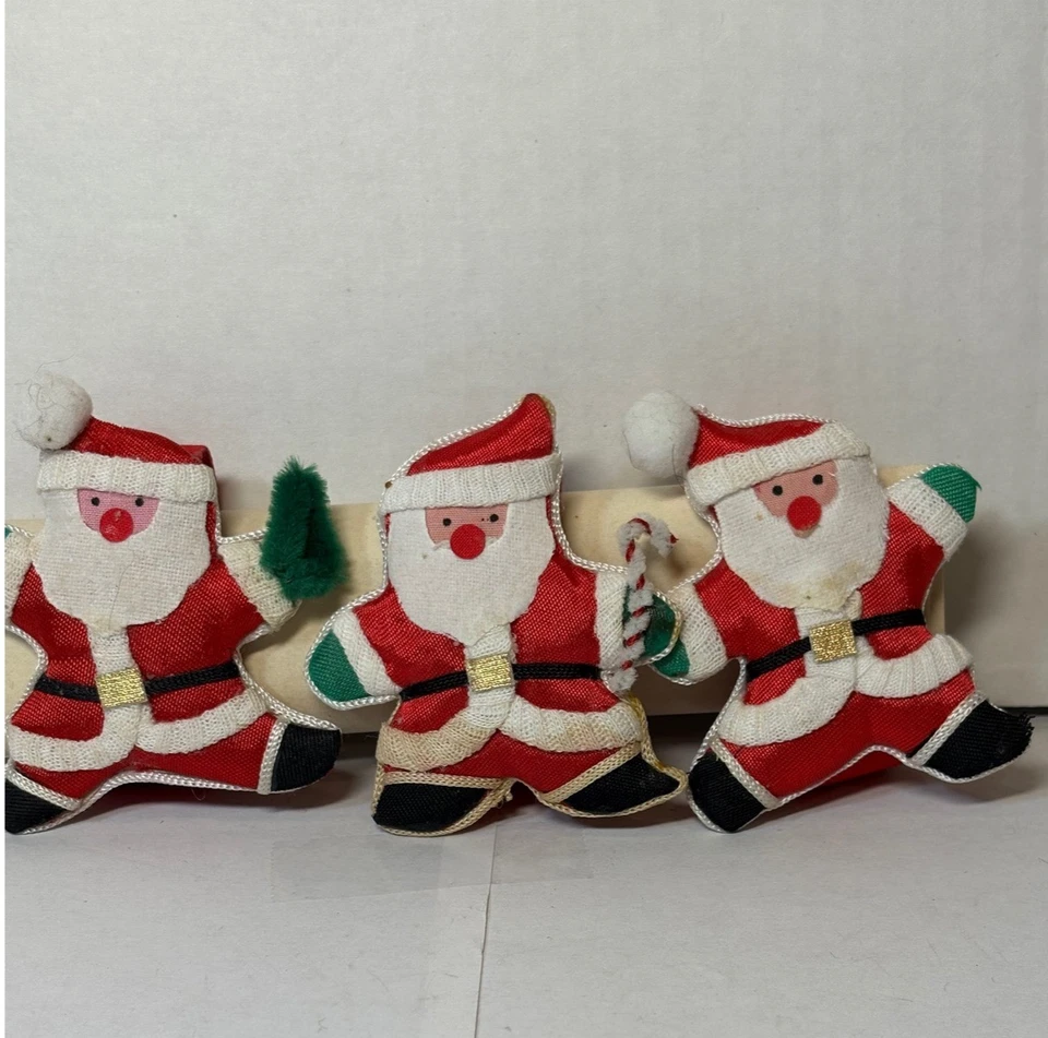 复古圣诞老人圣诞树餐巾戒指 3 件套假日桌装饰 — 第 2/4 张图片