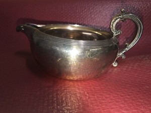 Reed & Barton Vintage 1950s Fine Silver Plated Gravy Boat