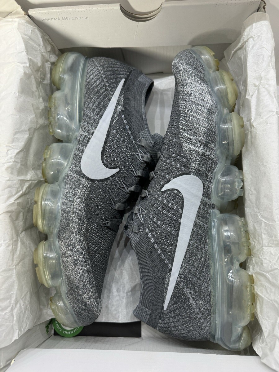 Nike Air Vapormax Flyknit Asphalt Grey Shoes 849558-002 Men’s Size 11.5 Nike Air Vapormax Flyknit Asphalt Gray Sneakers Shoe Men main image 4