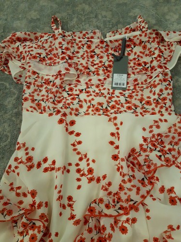 Mint Velvet Ladies Dress. Red Floral. Frill. Cold Shoulder. Size 12 - Picture 3 of 7