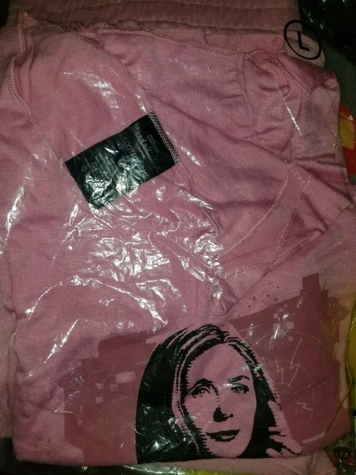 NWT Loot Wear x Marvel Wandavision 2 Piece Sleep Set Women's Size L Shorts/Tank - Image 3 of 4