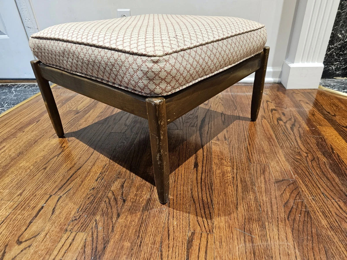 Danish 1960 s ottoman by DUX in original strapping w cushion. Mid