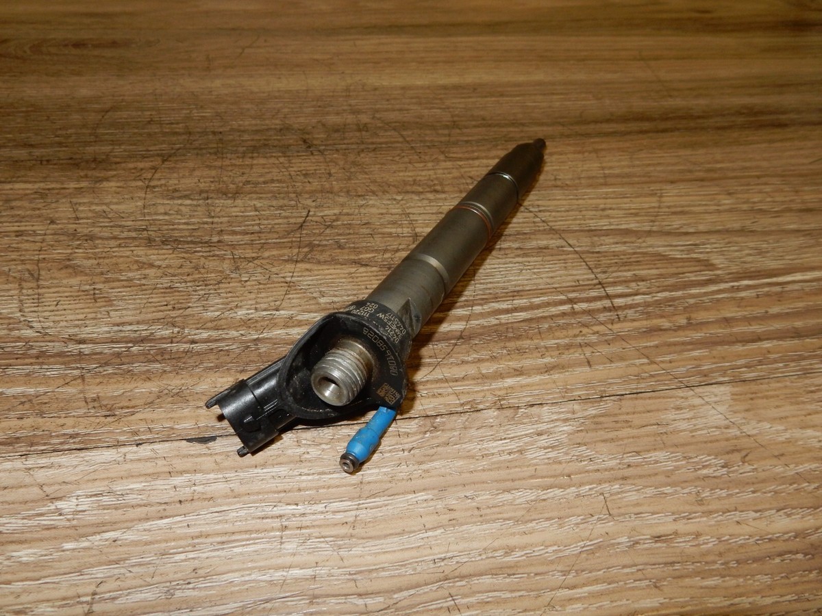 Tested Used Fuel Injector For 2011-2014 Ford Powerstroke 6.7L - Part #0445117024 3 thumbnail image