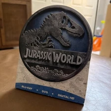 Jurassic World (Collectible Tin Edition, Blu Ray + DVD, no digital code, OOP)