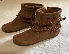 Minnetonka Womens Sz 7 Moccasins Leather Double Fringe Side Zip Up Ankle Shoes