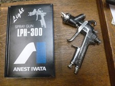 Anest Iwata Lph-300-144lv 1.4 Mm Spray Gun Anest Iwata Lph-300-144lv 1.4 Mm Spray Gun
