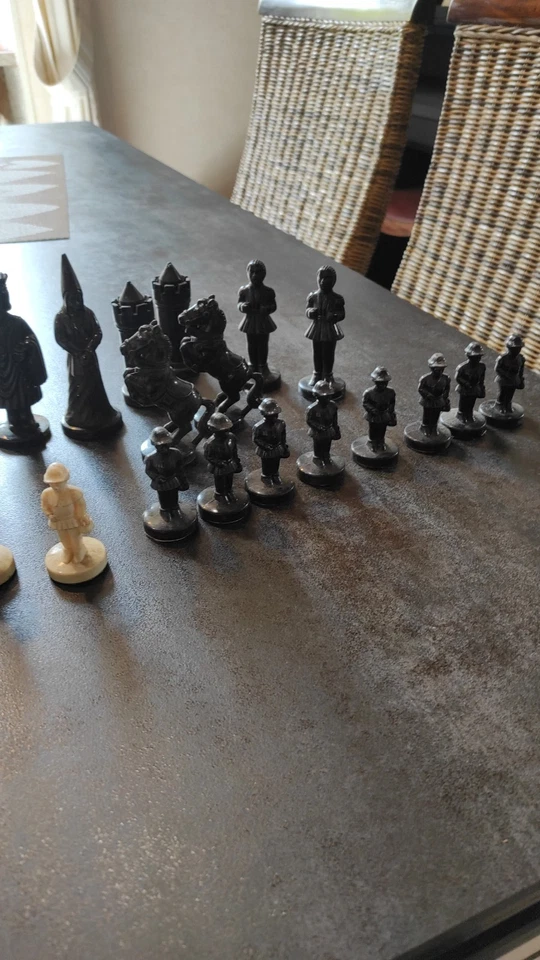 Ancien Jeux D'échecs Années 30 - Photo 4/4