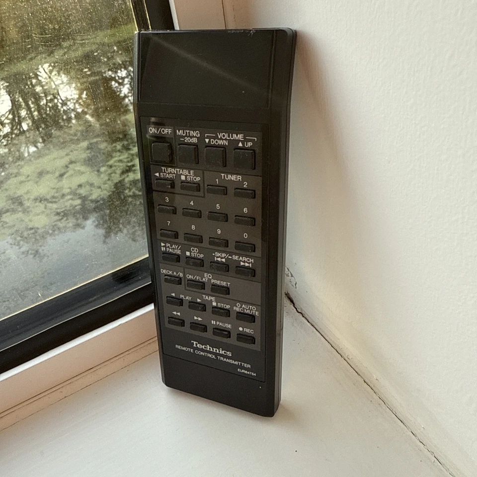 TECHNICS EUR64754 ST-X990L SU-X950 RS-X950 GENUINE REMOTE CLEANED TESTED WORKING - Image 2 of 4