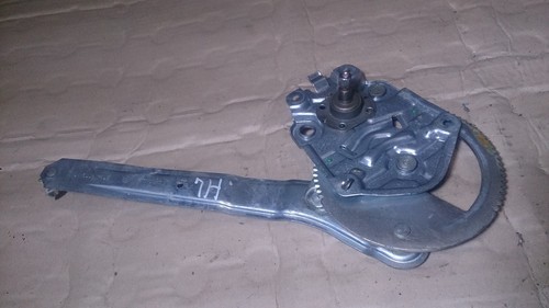 BMW E36 316i (4) Fensterheber hinten Links manuell Gestänge 513481197710