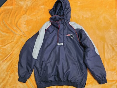 NFL New England Patriots Winter Coat Men's L Jacket Pullover 1/4 Snap  Closure