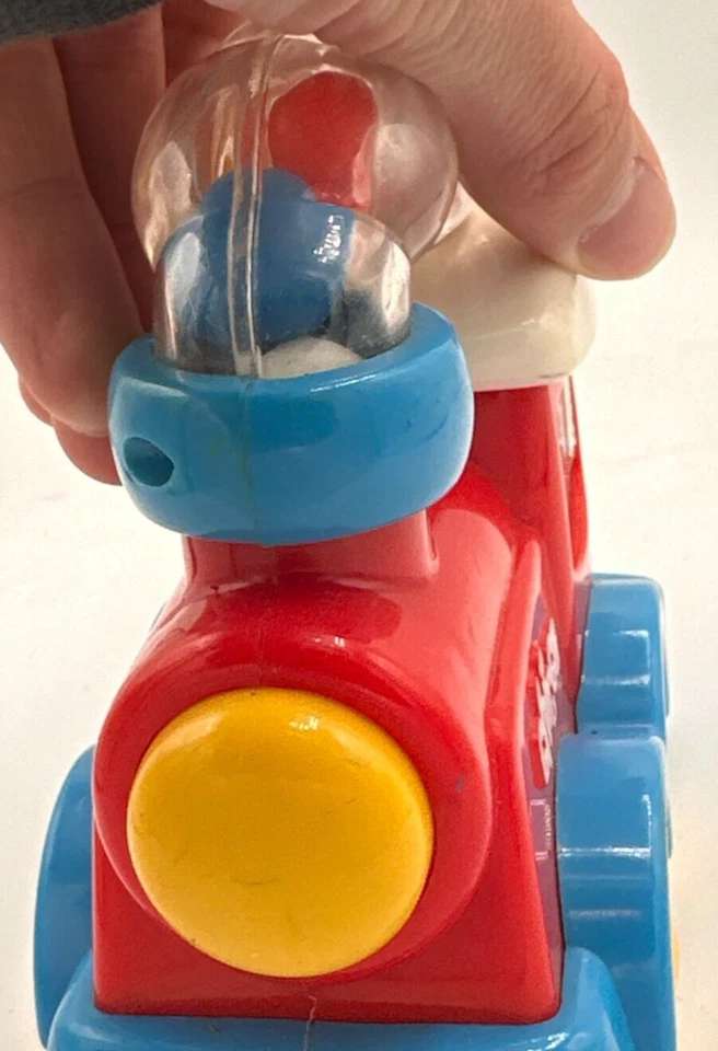 Tren de fricción Chicco Loco Italia juguete de colección usado funciona pila de humo gira Foto 4 de 4