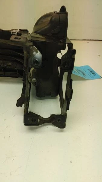 BMW 750LI 2011 soporte de faros LH Foto 3 de 4