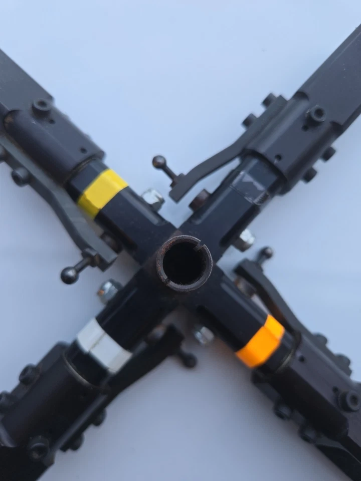 Vintage Rc Helicopter 4 Rotor Head 4 Blade Hirobo Gmp Schlutter Miniature... - Image 2 of 4