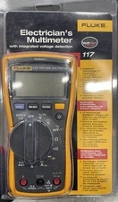 Fluke 117 Digital Multimeter with Intergrated Voltage Detection