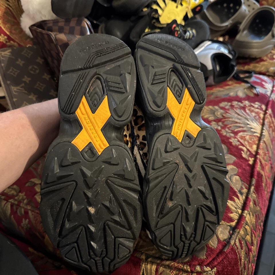 adidas Sleek Super Leopard Women's Shoes 7 Cream/Brown - Image 3 of 4