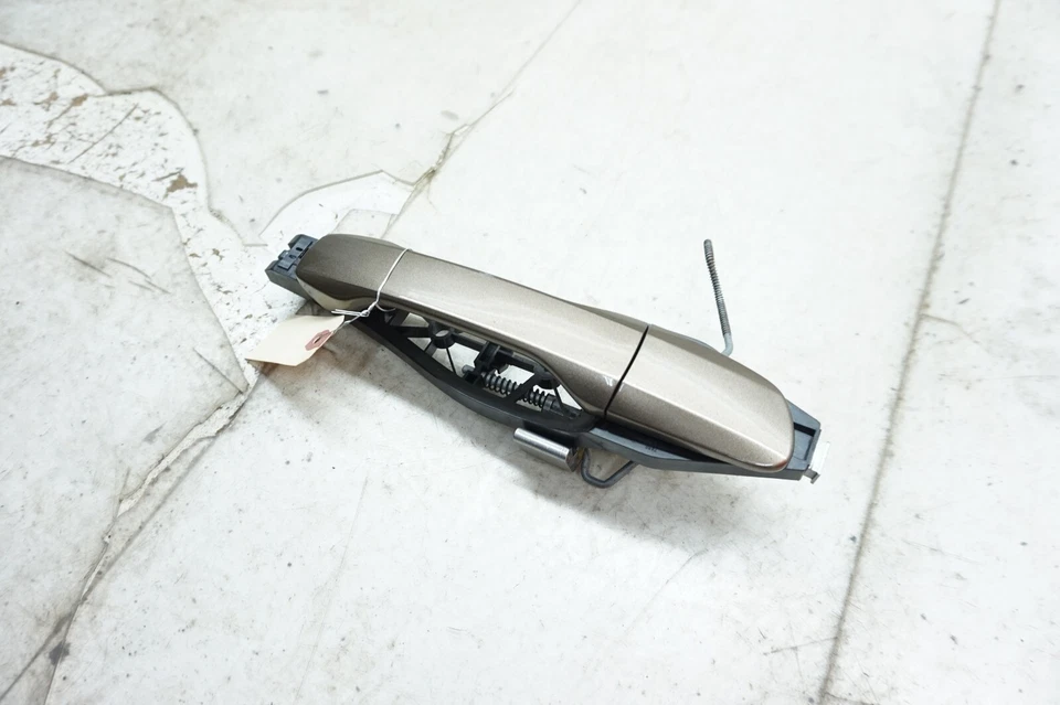 Manija de puerta exterior trasera derecha Volvo XC90 2007-2014 OEM Foto 3 de 4