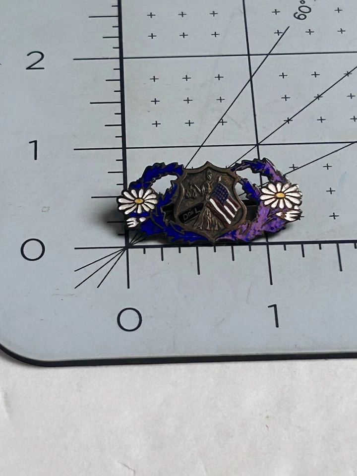 Daughters of Liberty Sterling Pin American Flag Daisies  - Image 4 of 4