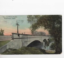 Kalamazoo Michigan  New Gull Street Bridge  1914  postcard