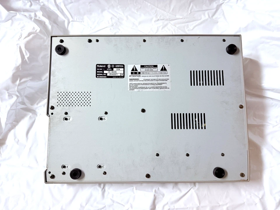 Roland VS-840 Digital Studio Workstation Used, Power-On Tested 2 ZIP Disks - Image 2 of 4