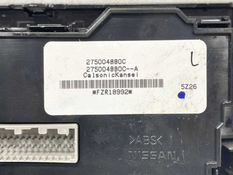 Nissan Rogue 2014-2016 controlador térmico manual negro 2,5 L AWD 96 K 47854 Foto 2 de 4