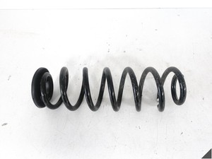 Audi Q3 83A F3 18-25 Feder Stoßdämpfer Hinterachse Rechts = Links 24 Km