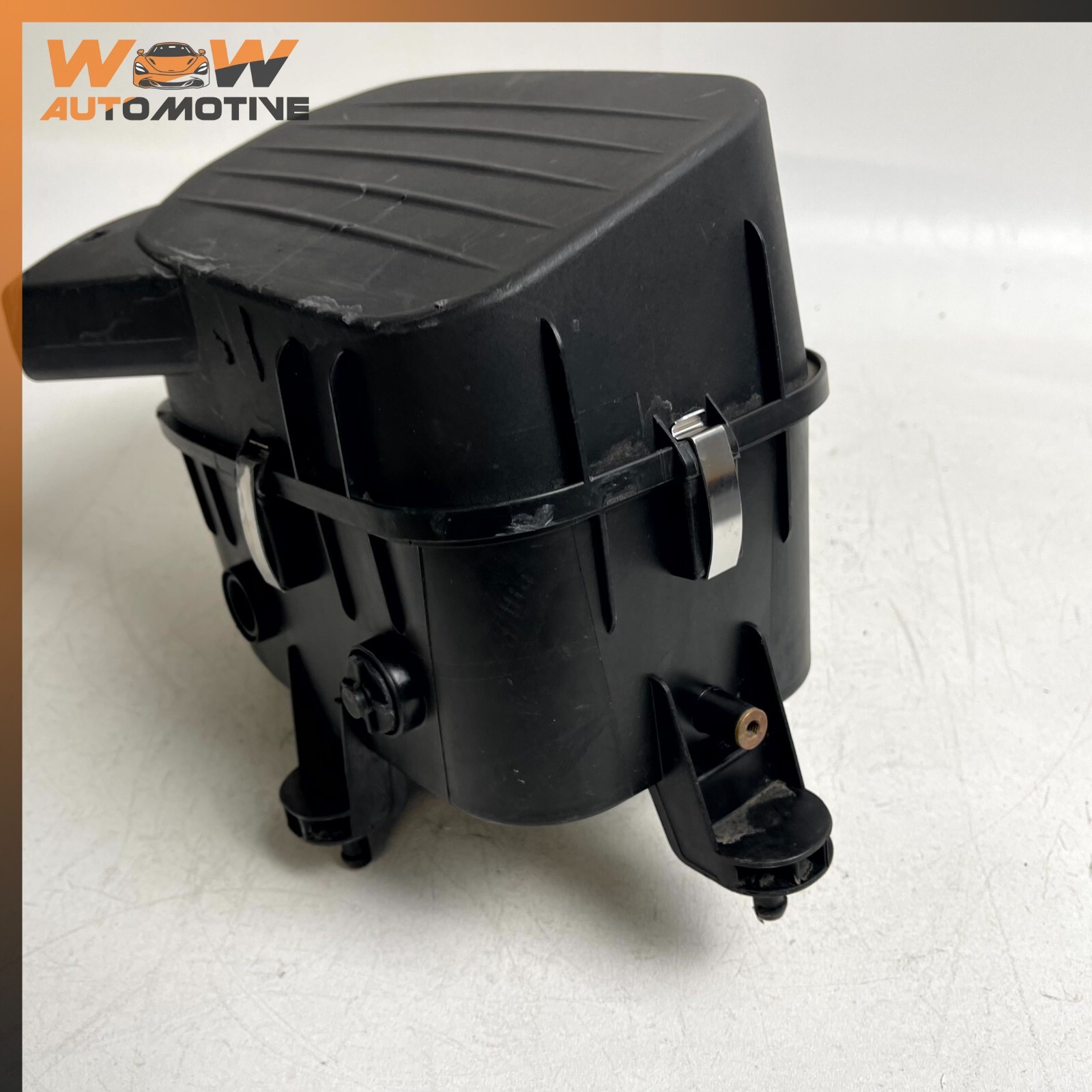 Maserati Ghibli 2014-2017 Front Left Air box top