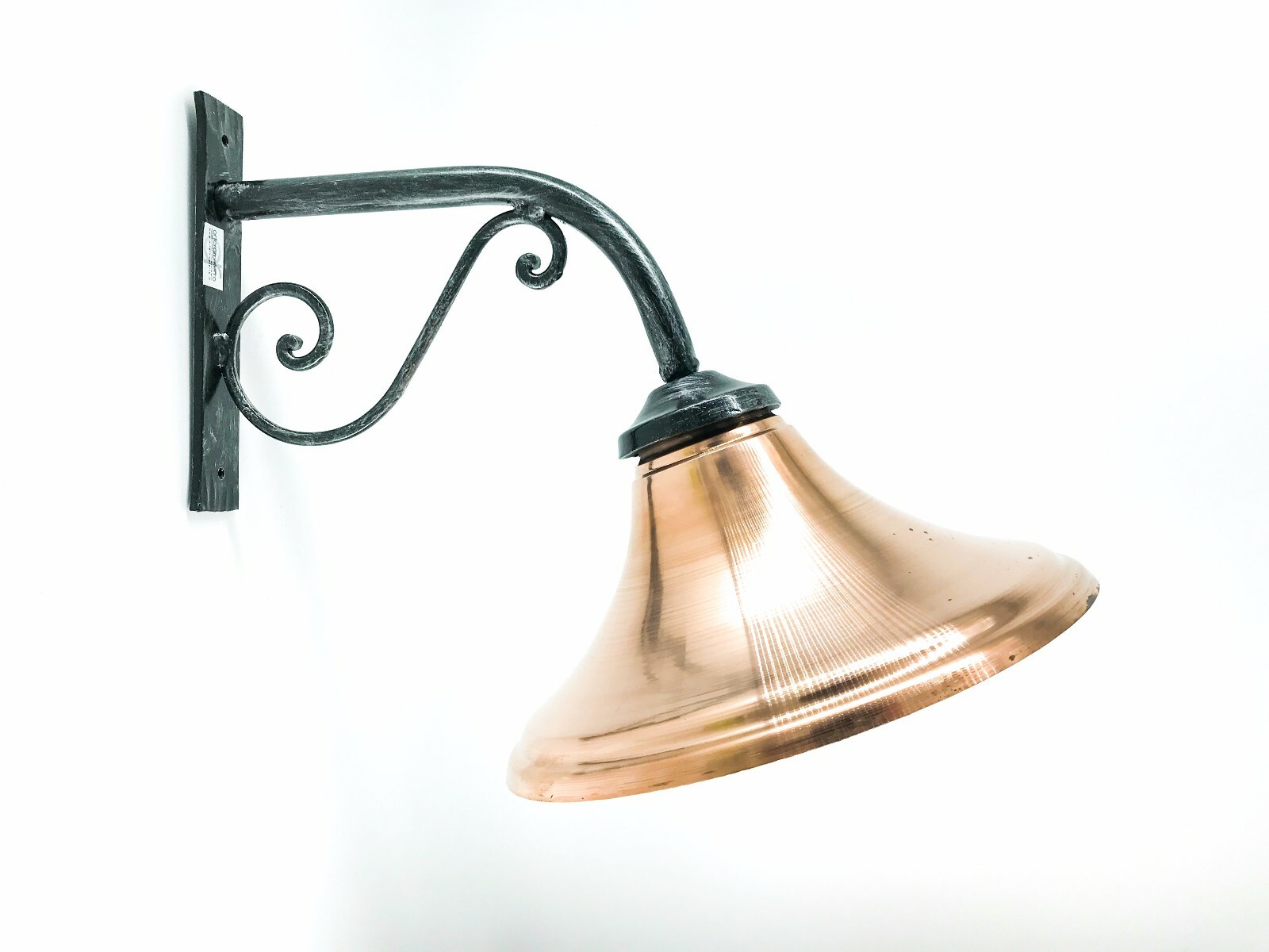 Wandlampe Schmiedeeisen mit Schüssel aus Kupfer Innen- Externe Mittel Wandlampe Schmiedeeisen mit Schüssel aus Kupfer Innen- Externe Mittel