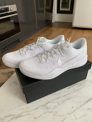 best low top kobe shoes