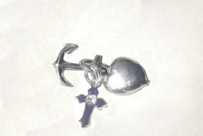 Estate 50s-60s ster 3-in-1 CHARM: FAITH HOPE CHARITY Crystal Cross / Puffy Heart