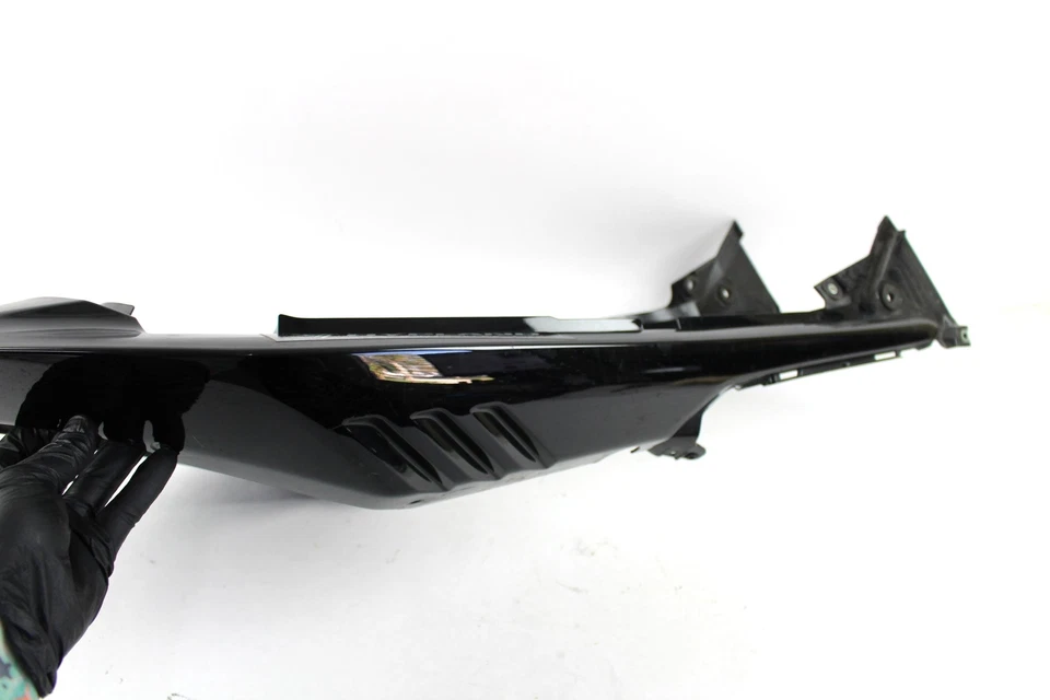 Carenado trasero cubierta de plástico 15 Suzuki GW250F Inazuma 250 2015  Foto 3 de 4