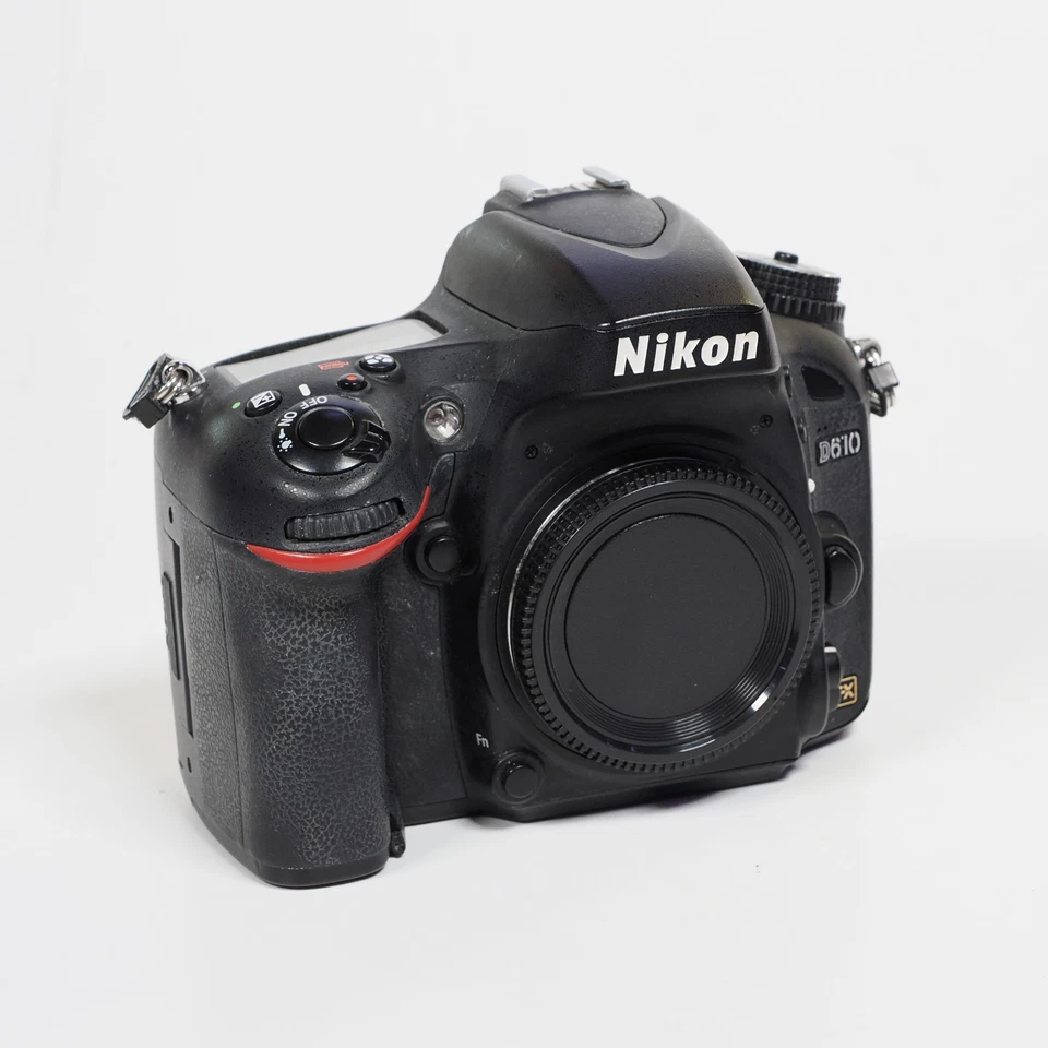 Nikon D610, foto 2 di 4