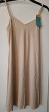 Vanity Fair V-Neck Full Slip Damask Neutral  Beige 10141 Small NWT