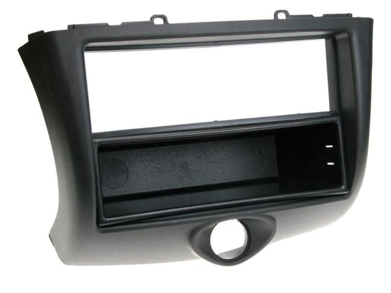 Facade Autoradio FA245 compatible avec Toyota Yaris et Yaris Verso - Photo 1/1
