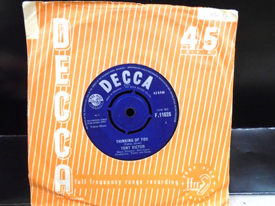 TONY VICTOR '' THINKING OF YOU   '' Or. UK DECCA VG+ COND. IN Or.SL.