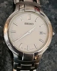 Seiko V732-0M40 Quartz Men’s Wristwatch In Stsinless Steel Keeps Time 35mm Wide